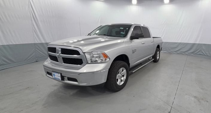 Thumbnail: 2019 RAM 1500 Classic - 1