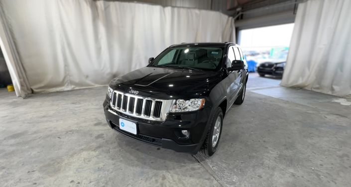 Thumbnail: 2013 Jeep Grand Cherokee - 1