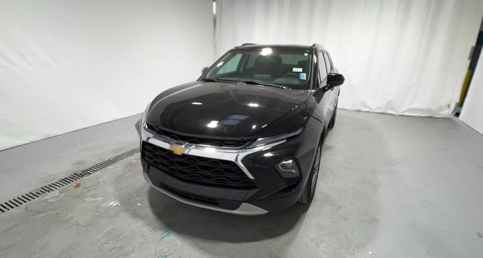 Thumbnail: 2023 Chevrolet Blazer - 1