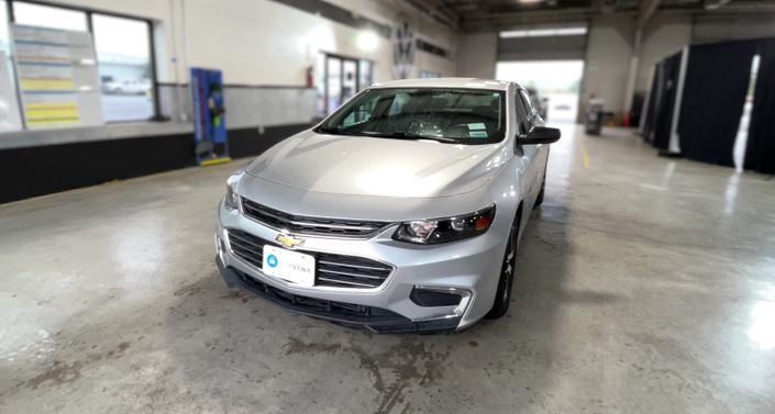 Thumbnail: 2017 Chevrolet Malibu - 1