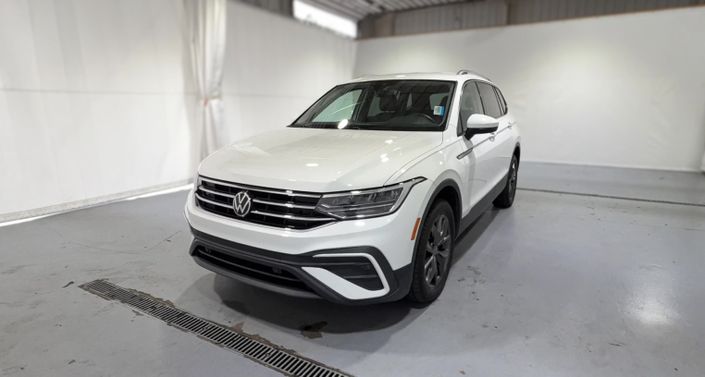 Thumbnail: 2024 Volkswagen Tiguan - 1