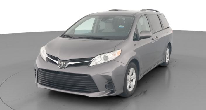 Thumbnail: 2018 Toyota Sienna - 1