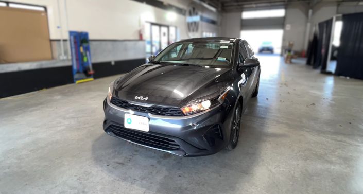 Thumbnail: 2024 Kia Forte - 1