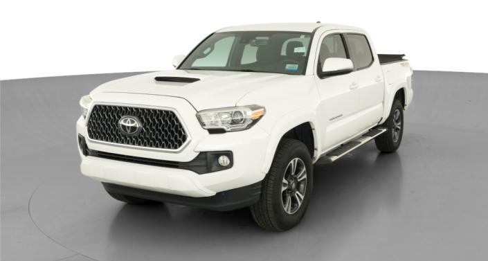 Thumbnail: 2019 Toyota Tacoma - 1