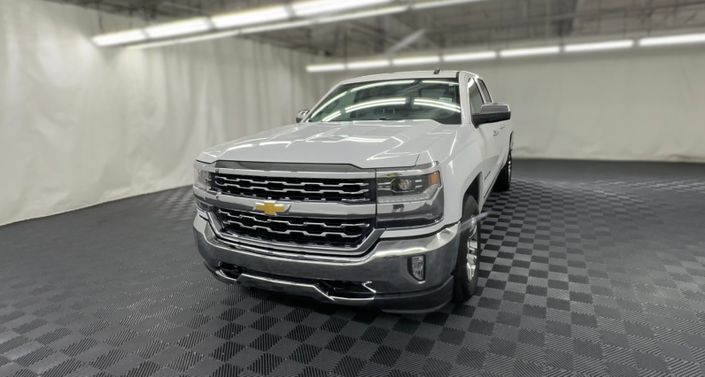Thumbnail: 2018 Chevrolet Silverado 1500 - 1