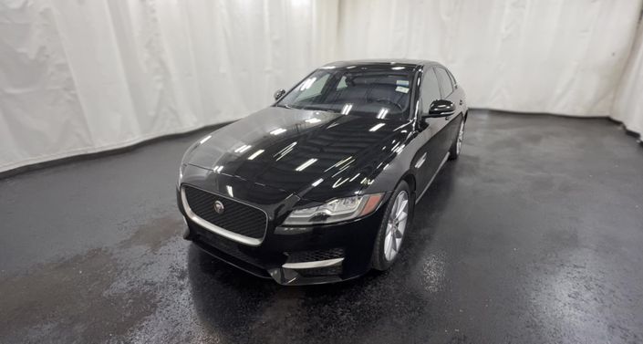 Thumbnail: 2017 Jaguar XF - 1