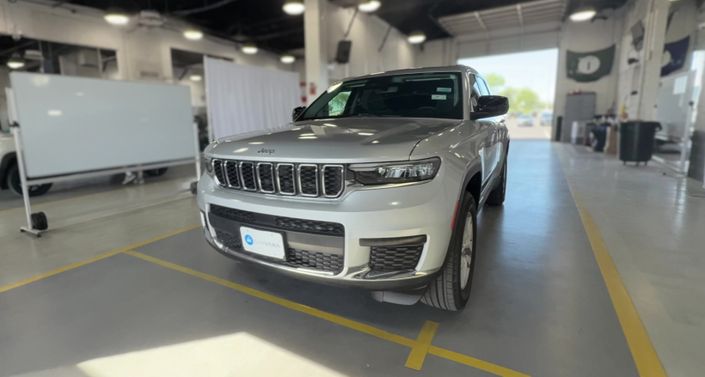 Thumbnail: 2022 Jeep Grand Cherokee L - 1