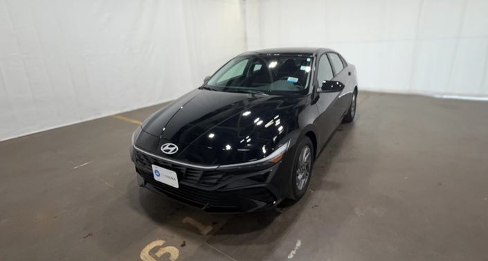 Thumbnail: 2025 Hyundai Elantra - 1