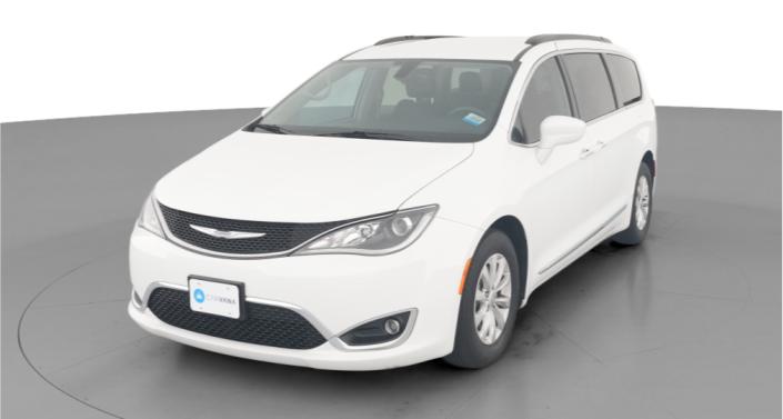 Thumbnail: 2017 Chrysler Pacifica - 1