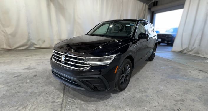 Thumbnail: 2024 Volkswagen Tiguan - 1