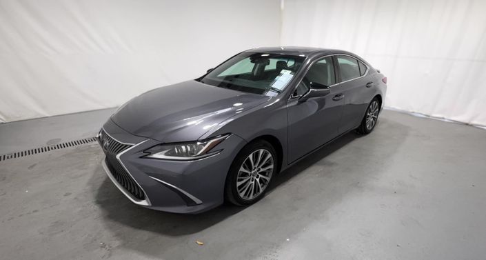 Thumbnail: 2020 Lexus ES - 1