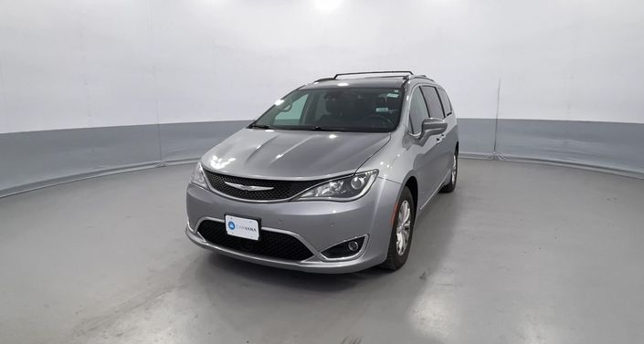 Thumbnail: 2018 Chrysler Pacifica - 1