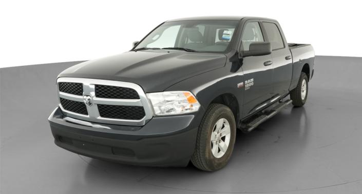 Thumbnail: 2019 RAM 1500 Classic - 1