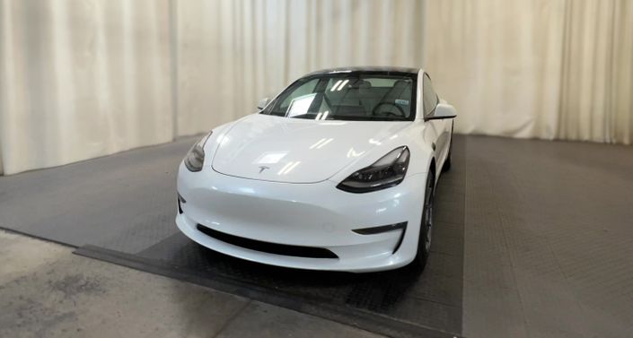 Thumbnail: 2021 Tesla Model 3 - 1