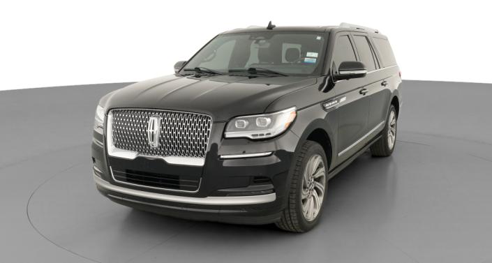 Thumbnail: 2022 Lincoln Navigator L - 1