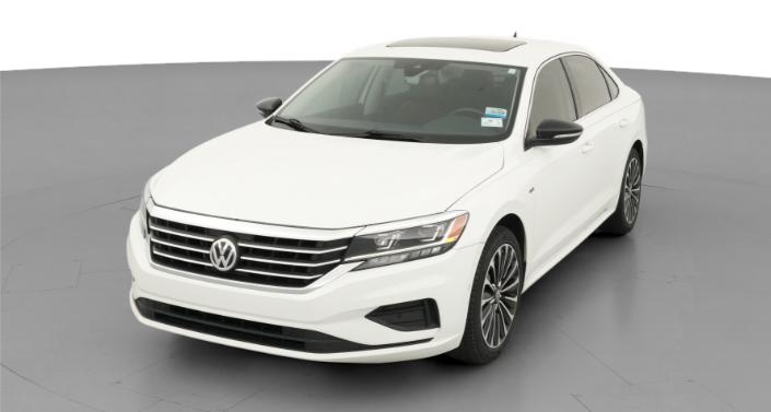 Thumbnail: 2022 Volkswagen Passat - 1
