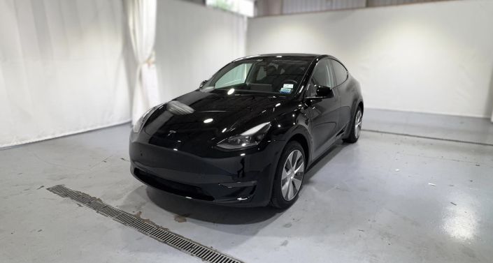 Thumbnail: 2023 Tesla Model Y - 1