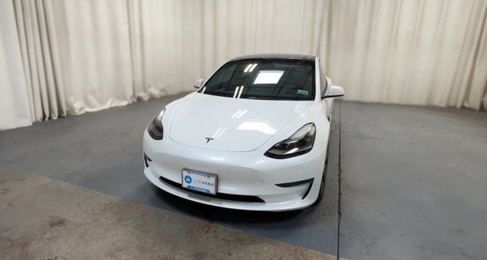 Thumbnail: 2023 Tesla Model 3 - 1