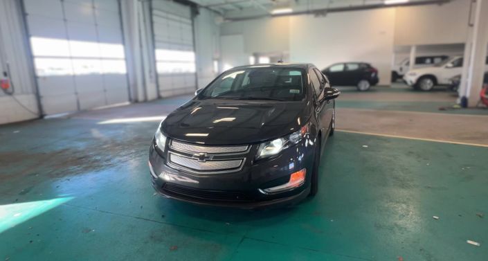 Thumbnail: 2015 Chevrolet Volt - 1