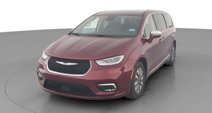 Thumbnail: 2022 Chrysler Pacifica - 1