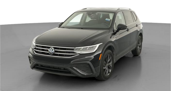 Thumbnail: 2023 Volkswagen Tiguan - 1