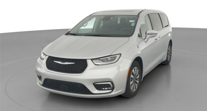 Thumbnail: 2022 Chrysler Pacifica - 1
