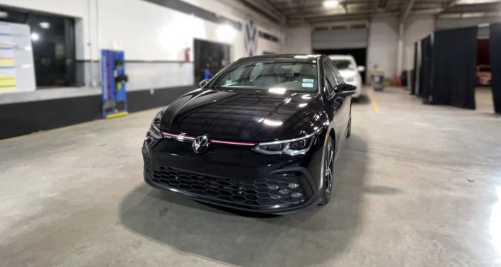 Thumbnail: 2024 Volkswagen Golf - 1