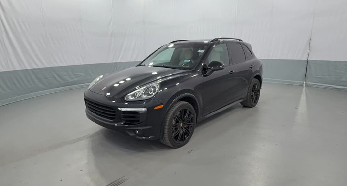 Thumbnail: 2016 Porsche Cayenne - 1