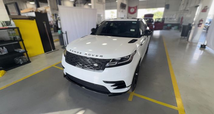Thumbnail: 2020 Land Rover Range Rover Velar - 1