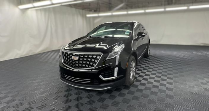 Thumbnail: 2022 Cadillac XT5 - 1