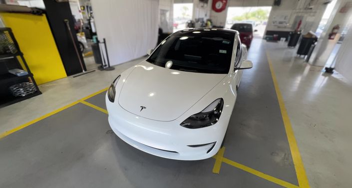 Thumbnail: 2023 Tesla Model 3 - 1