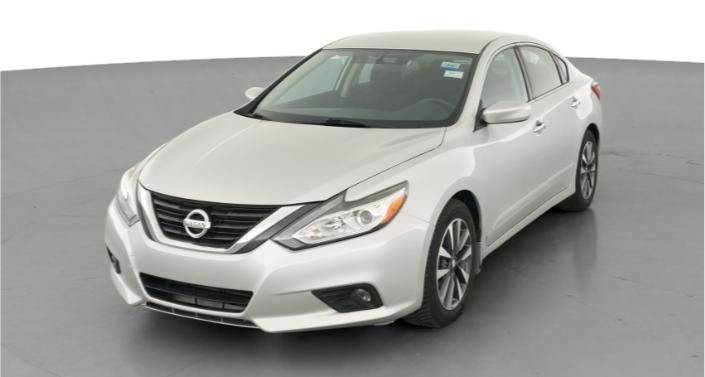 Thumbnail: 2017 Nissan Altima - 1
