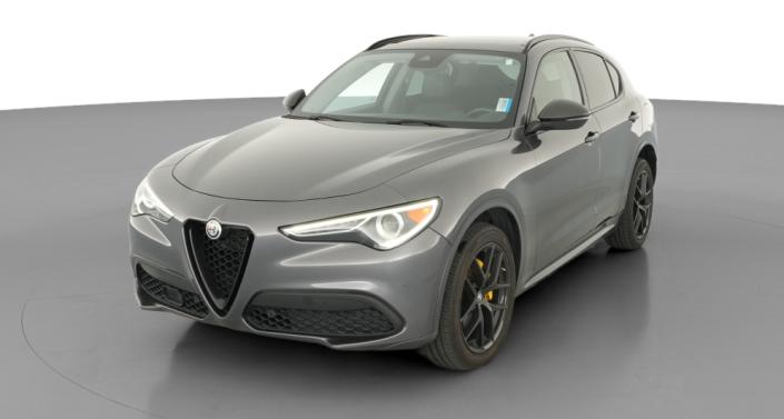 Thumbnail: 2021 Alfa Romeo Stelvio - 1