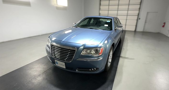 2011 Chrysler 300 C -
                  Tracy, CA