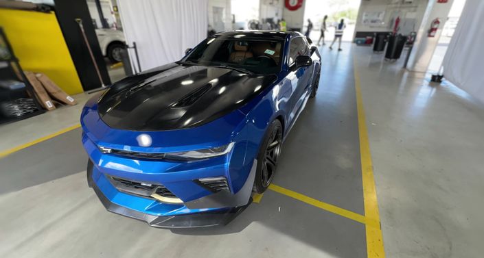 Thumbnail: 2017 Chevrolet Camaro - 1