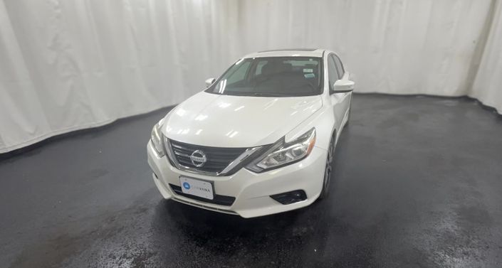 Thumbnail: 2016 Nissan Altima - 1