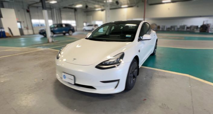 Thumbnail: 2021 Tesla Model 3 - 1