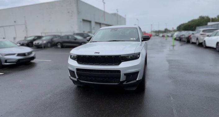 Thumbnail: 2023 Jeep Grand Cherokee L - 1