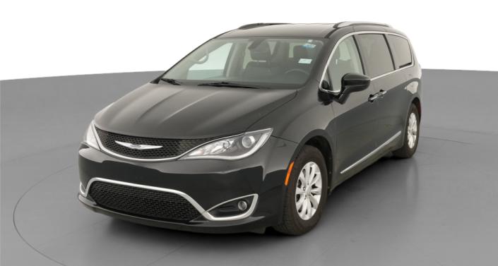 Thumbnail: 2019 Chrysler Pacifica - 1