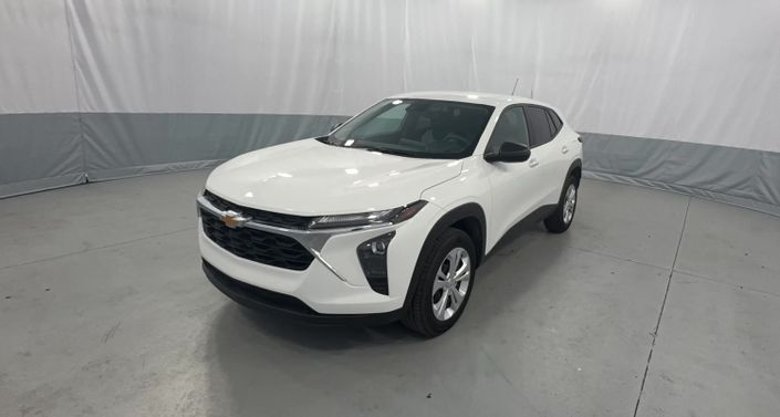 Thumbnail: 2025 Chevrolet Trax - 1