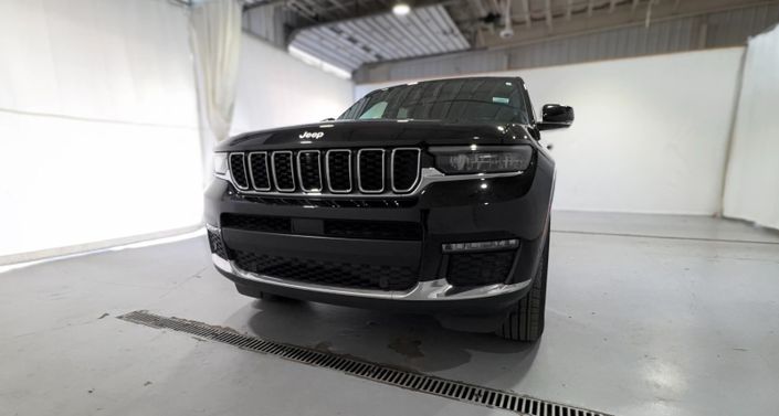Thumbnail: 2024 Jeep Grand Cherokee L - 1