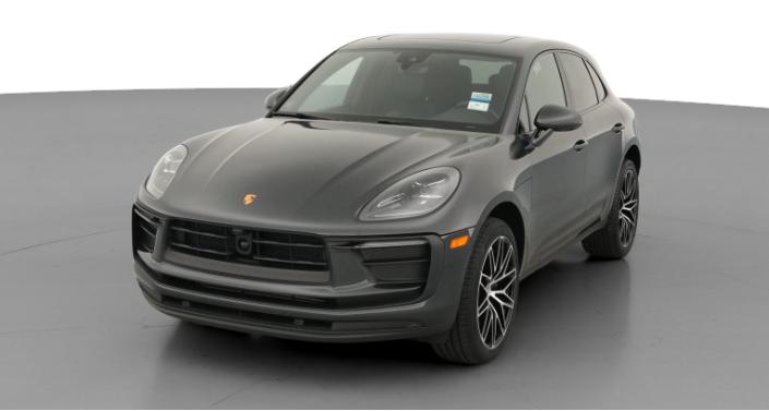 Thumbnail: 2023 Porsche Macan - 1