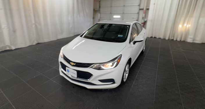 Thumbnail: 2017 Chevrolet Cruze - 1
