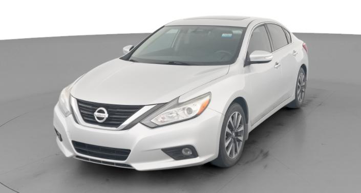 Thumbnail: 2016 Nissan Altima - 1