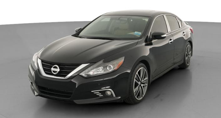 Thumbnail: 2017 Nissan Altima - 1