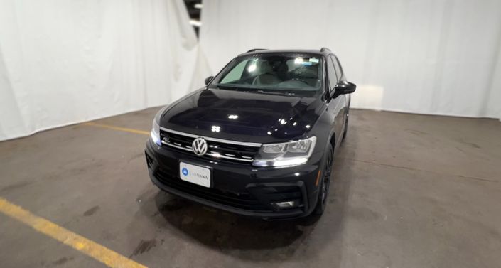 Thumbnail: 2020 Volkswagen Tiguan - 1
