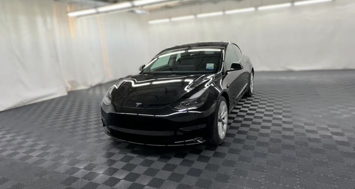 Thumbnail: 2021 Tesla Model 3 - 1