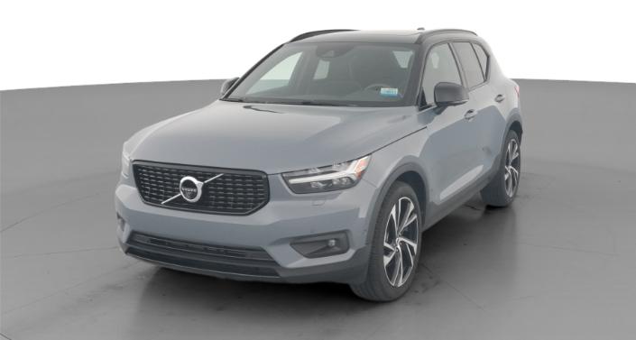 Thumbnail: 2021 Volvo XC40 - 1