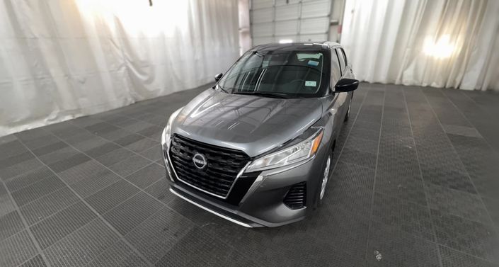 Thumbnail: 2024 Nissan Kicks - 1