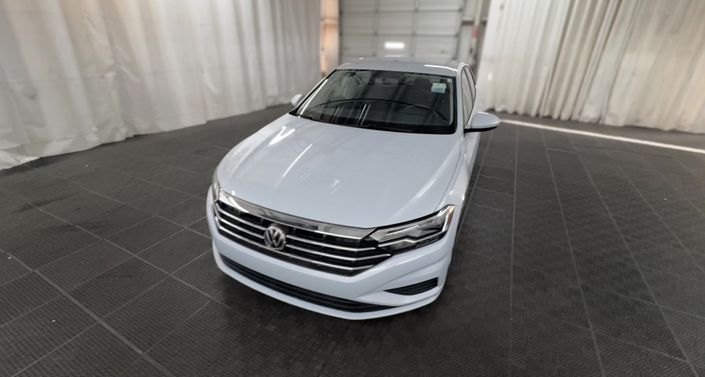 Thumbnail: 2019 Volkswagen Jetta - 1